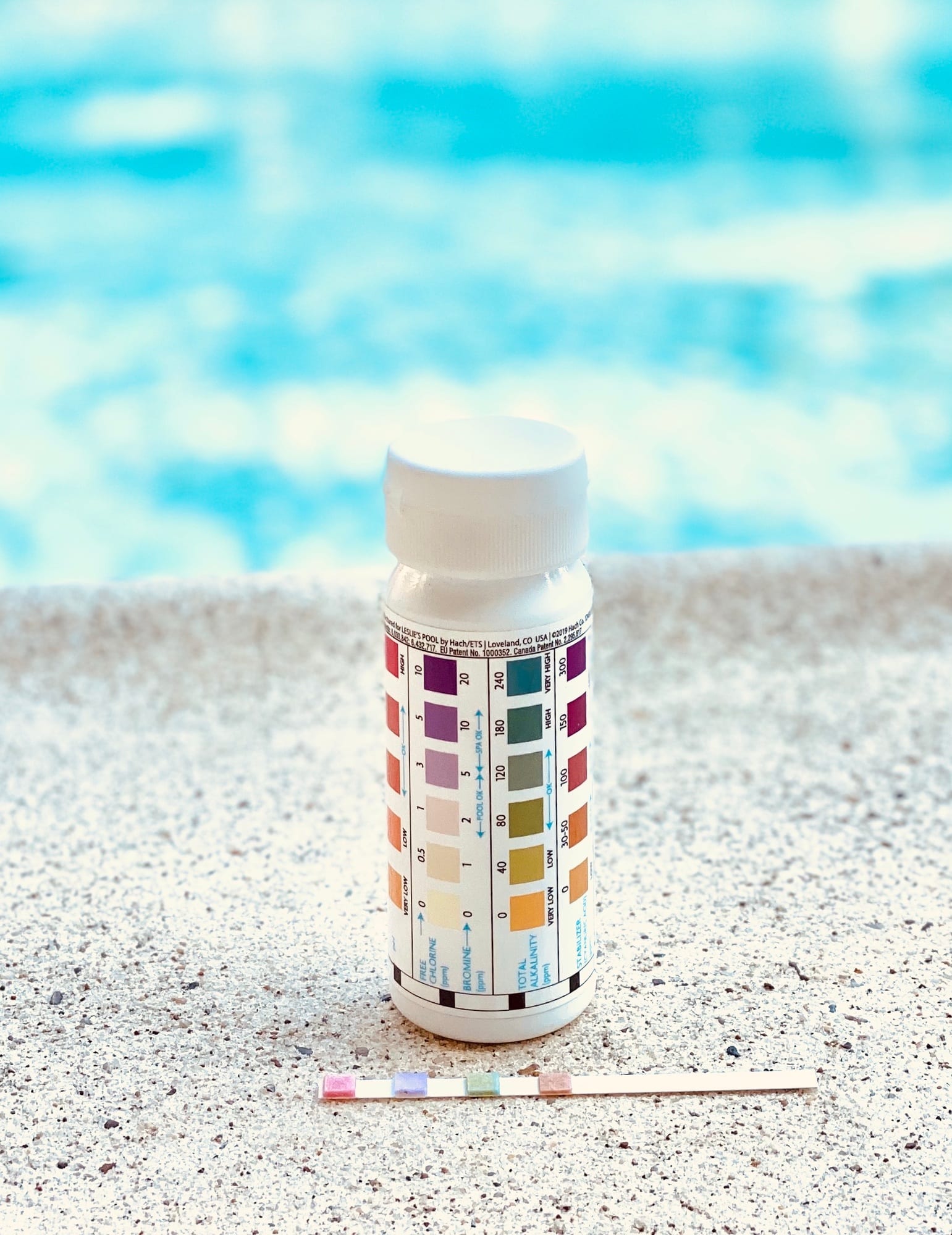 Pool and Spa chemical test strips. Clean fresh safe water.